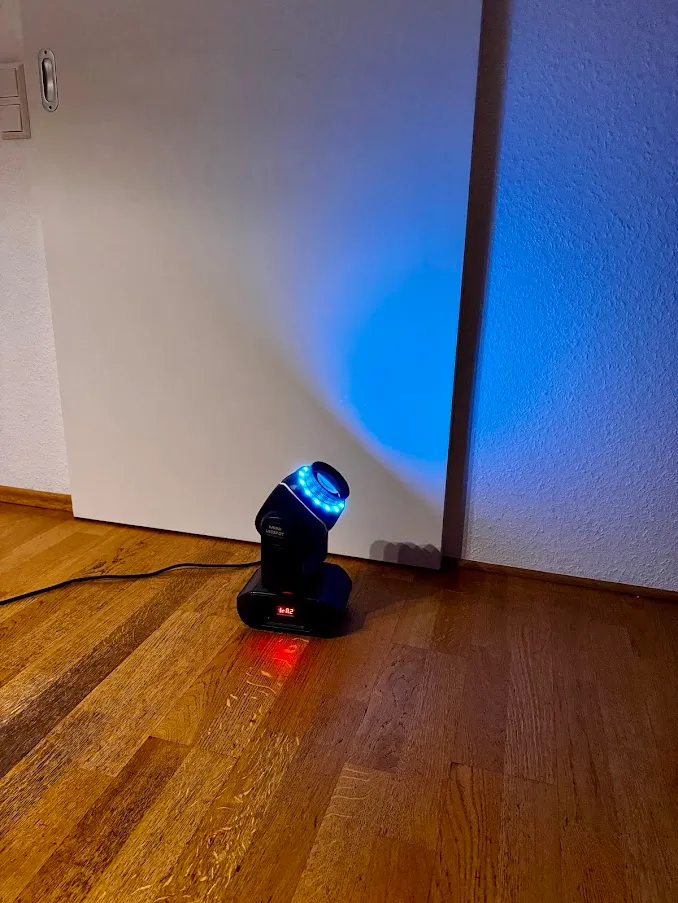 Partylicht & Moving Head – Miniatur 4
